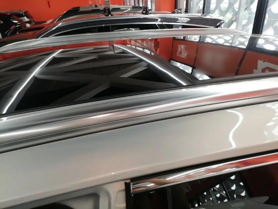 Hongqi HS5 2022 Revised Version 2.0T Smart Connect Flagship Edition — миниатюра 7