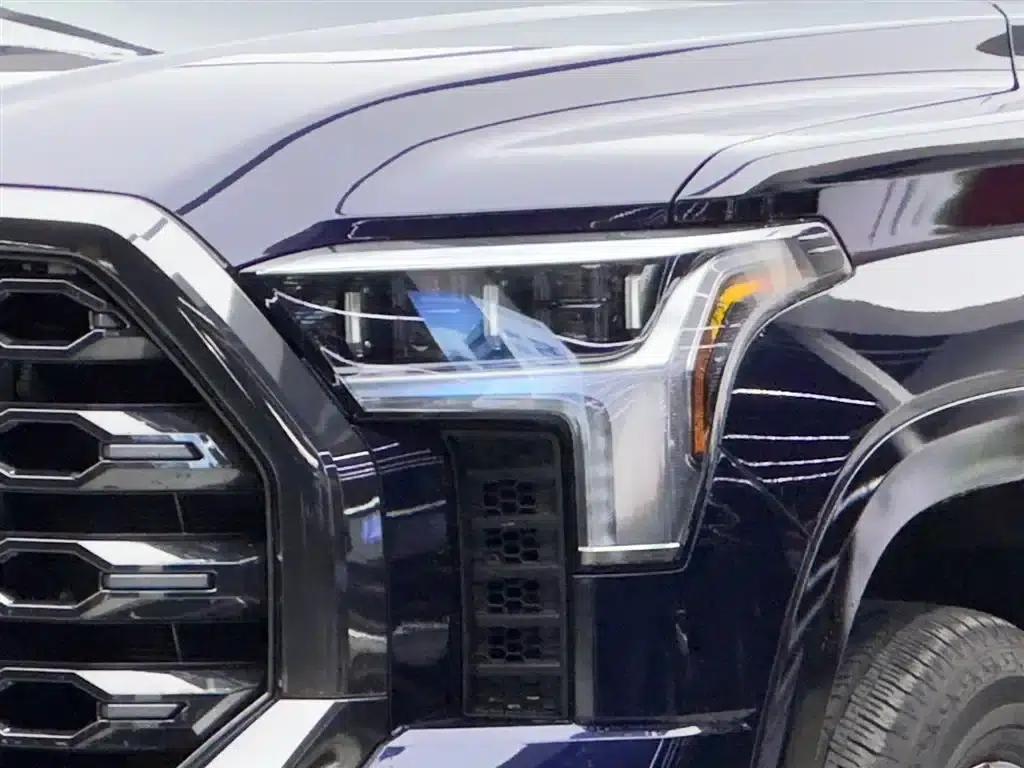 2022 Tundra 3.5T US Spec — миниатюра 3
