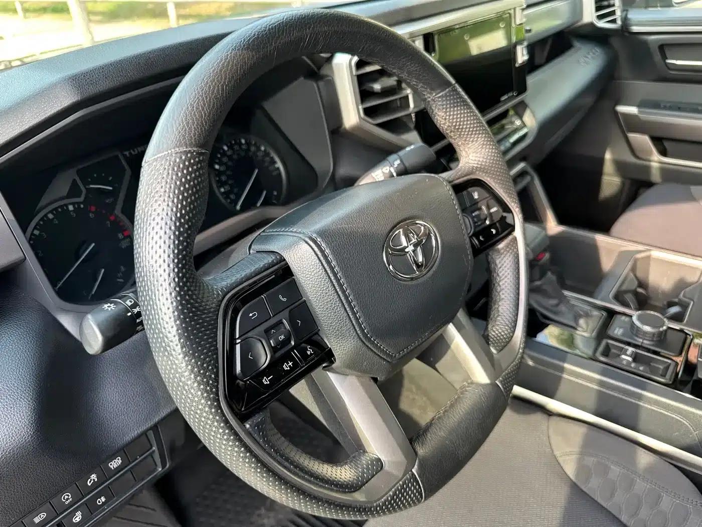 2023 Tundra 3.5T SR5 — миниатюра 16