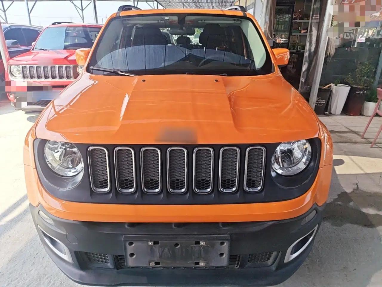Jeep Renegade 2017 180T Automatic High-Energy Version — миниатюра 2