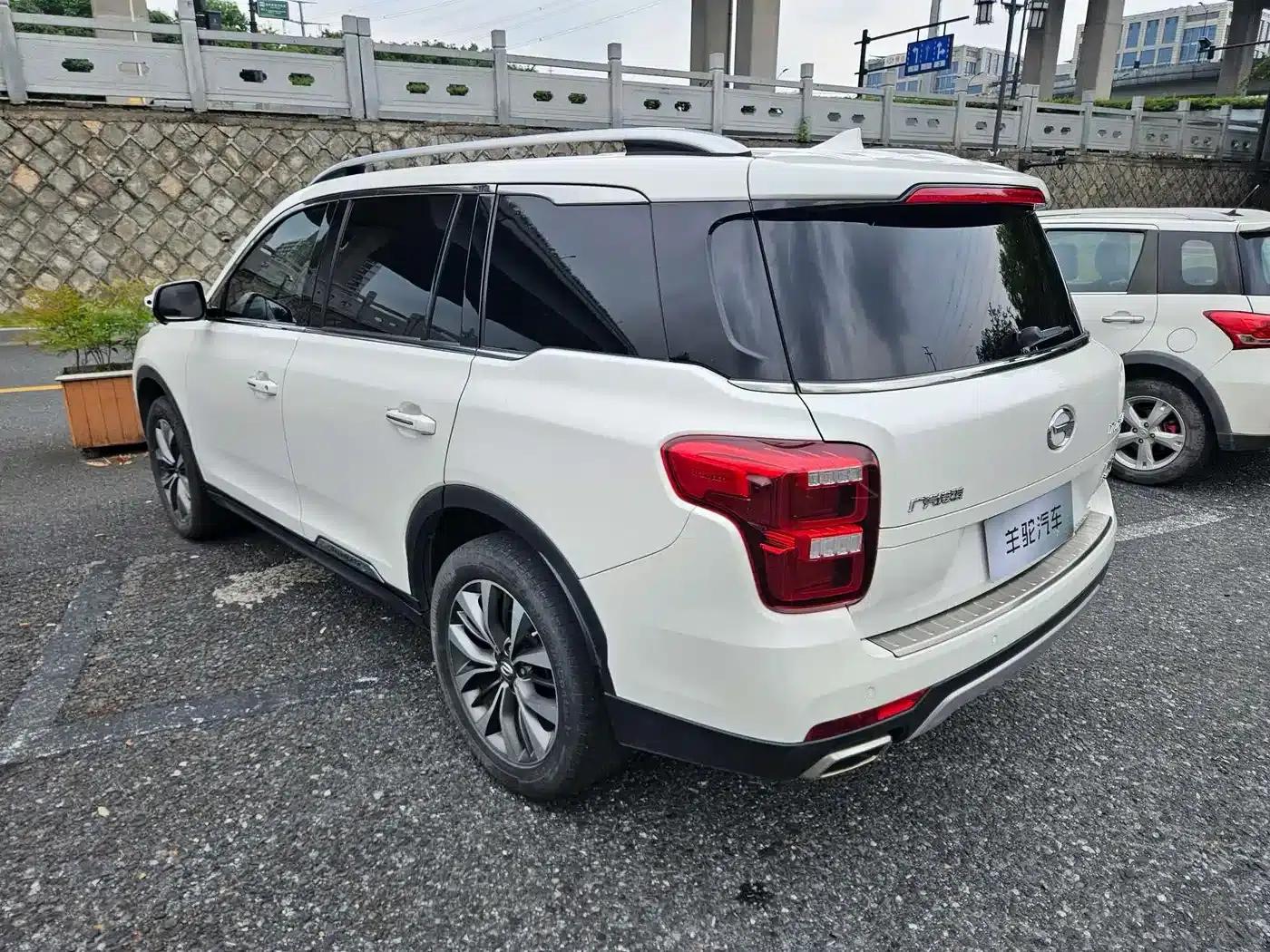 Trumpchi GS8 2017 320T 2WD Luxury Intelligent Connected Edition (7-seater) — миниатюра 6