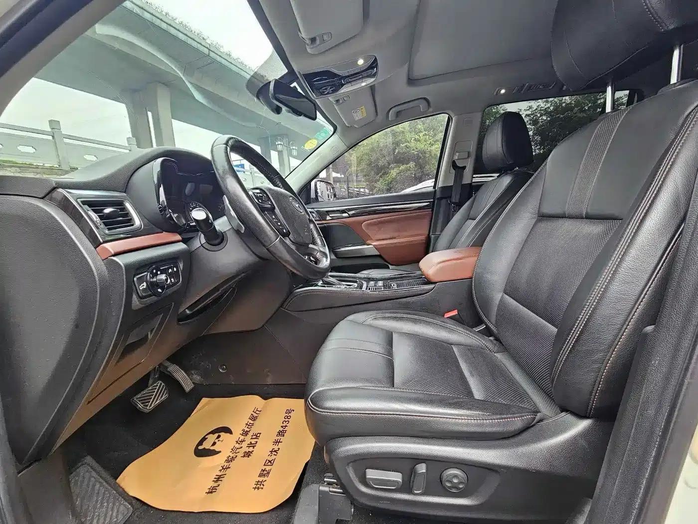 Trumpchi GS8 2017 320T 2WD Luxury Intelligent Connected Edition (7-seater) — миниатюра 10
