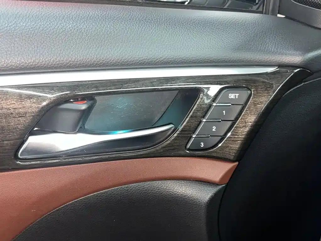 Trumpchi GS8 2017 320T 2WD Luxury Intelligent Connected Edition (7-seater) — миниатюра 4