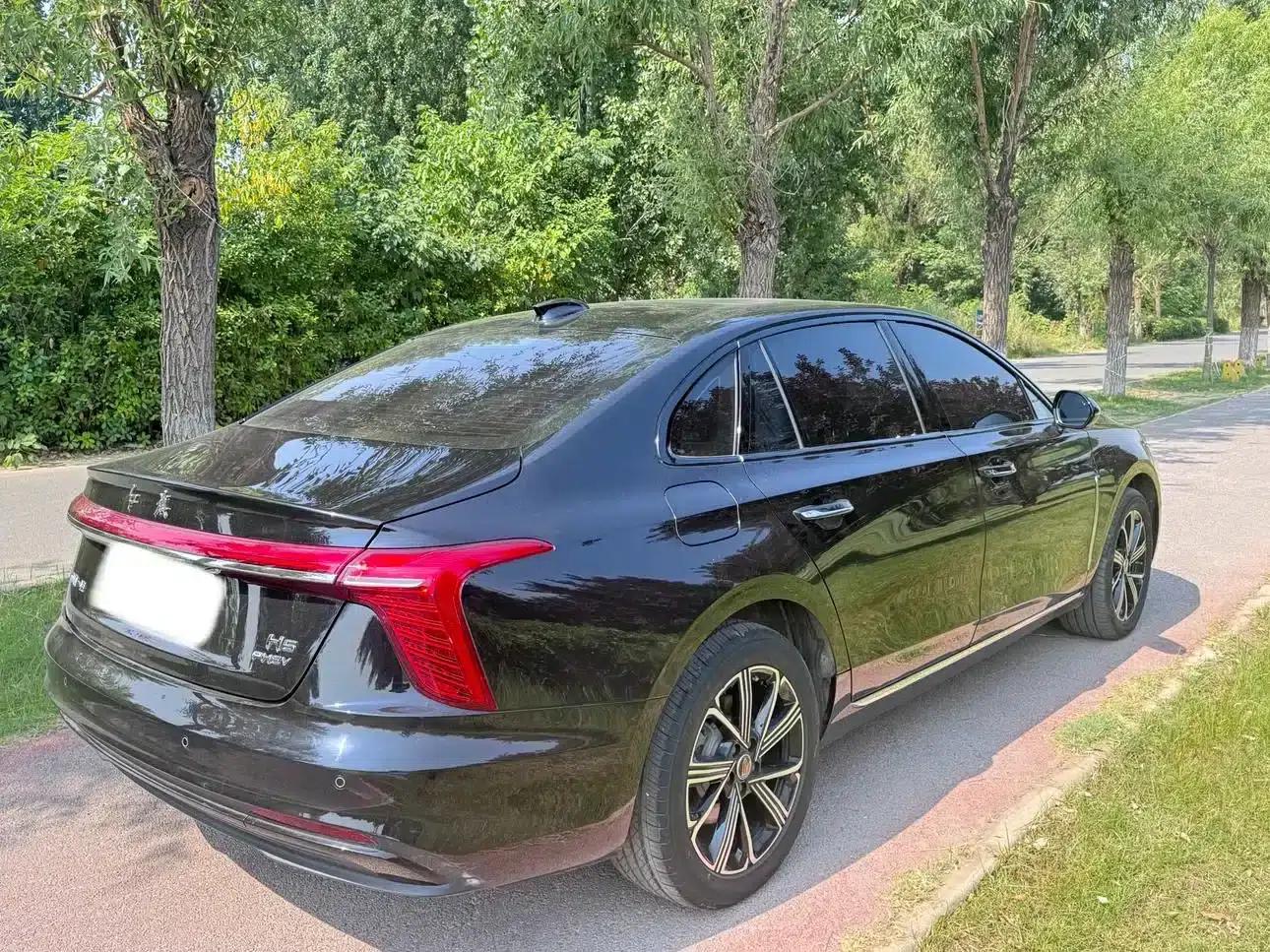 Hongqi H5 PHEV 2025 Model 170 Super Hybrid — миниатюра 9