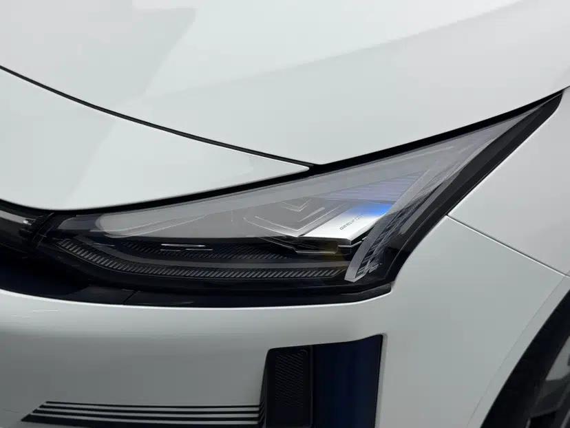 Geely Galaxy L6 2023 60km PLUS — миниатюра 8
