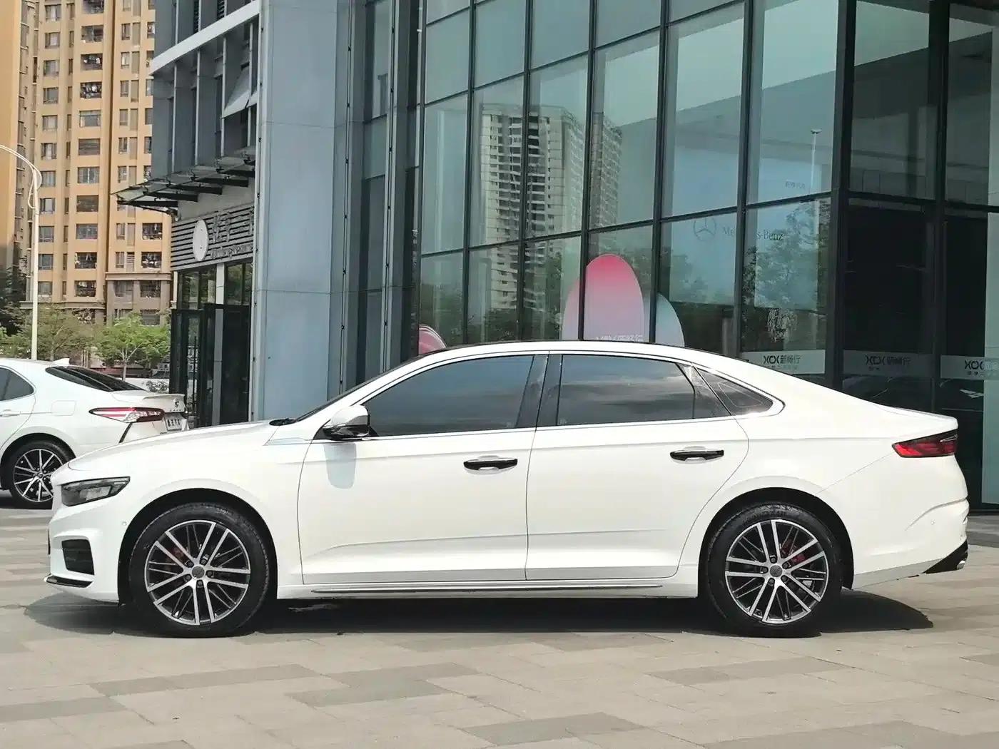 Xingrui 2021 Facelift 2.0TD Premium Edition — миниатюра 3