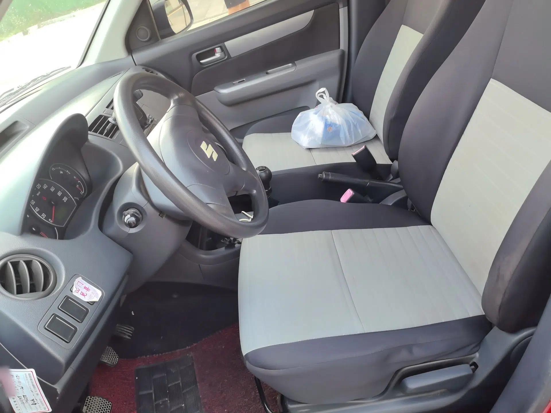 Suzuki Swift 2013 1.3L Manual Value Edition — миниатюра 15
