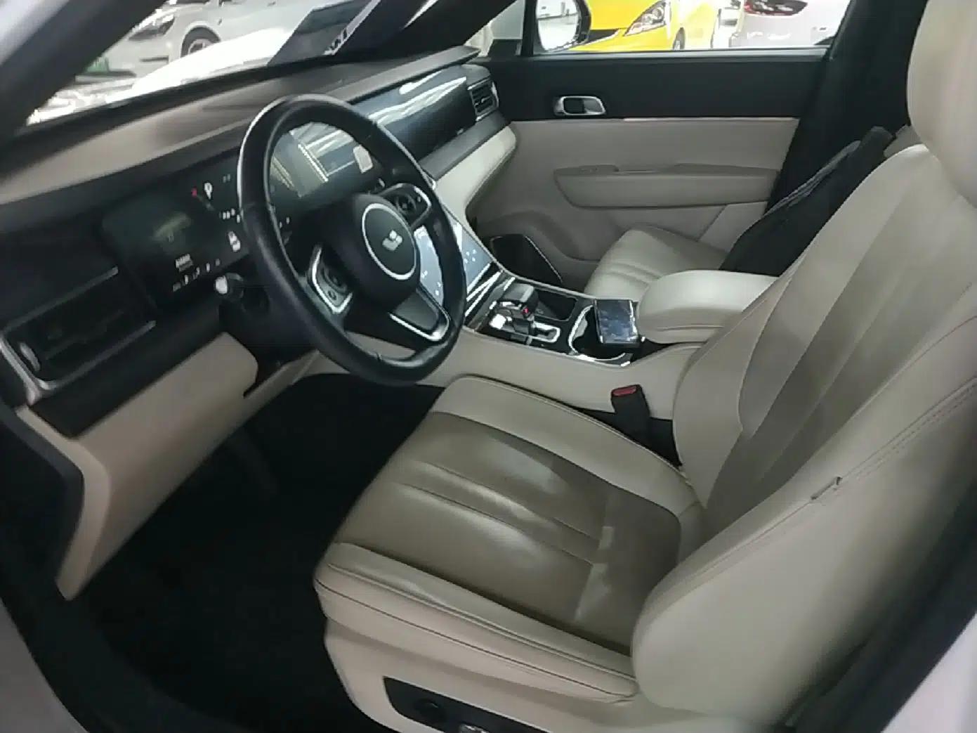 Li Auto ONE 2020 Extended-Range 6-Seater Version — миниатюра 17