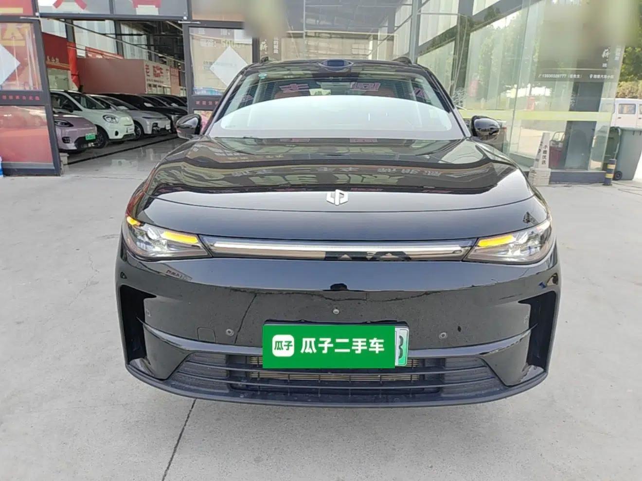 Leapmotor C16 2026 Extended-Range 280 LiDAR Zhizun Edition 6 Seats — миниатюра 2