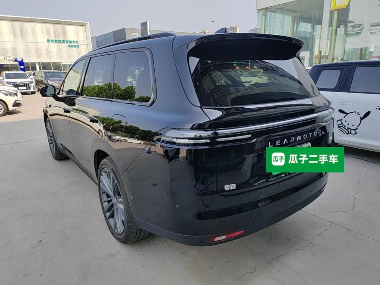 Leapmotor C16 2026 Extended-Range 280 LiDAR Zhizun Edition 6 Seats — миниатюра 4