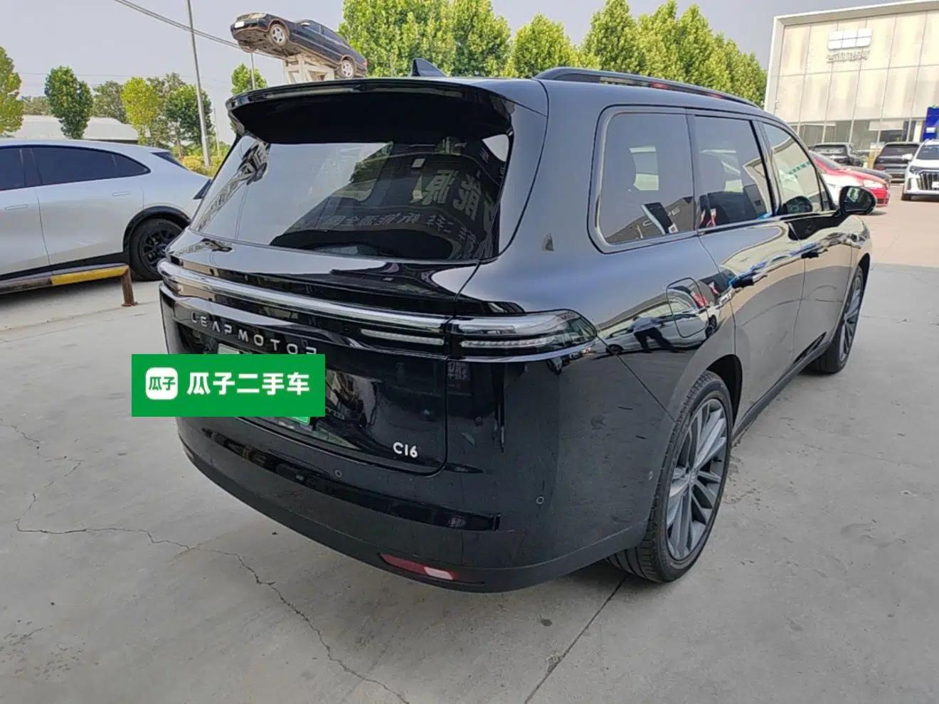 Leapmotor C16 2026 Extended-Range 280 LiDAR Zhizun Edition 6 Seats — миниатюра 6