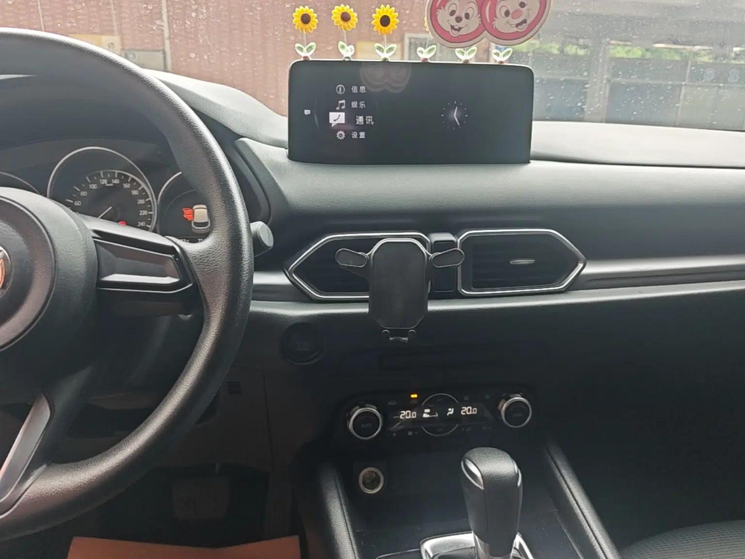 Mazda CX-5 2022 2.0L Automatic Two-Wheel Drive Comfort Version — миниатюра 22