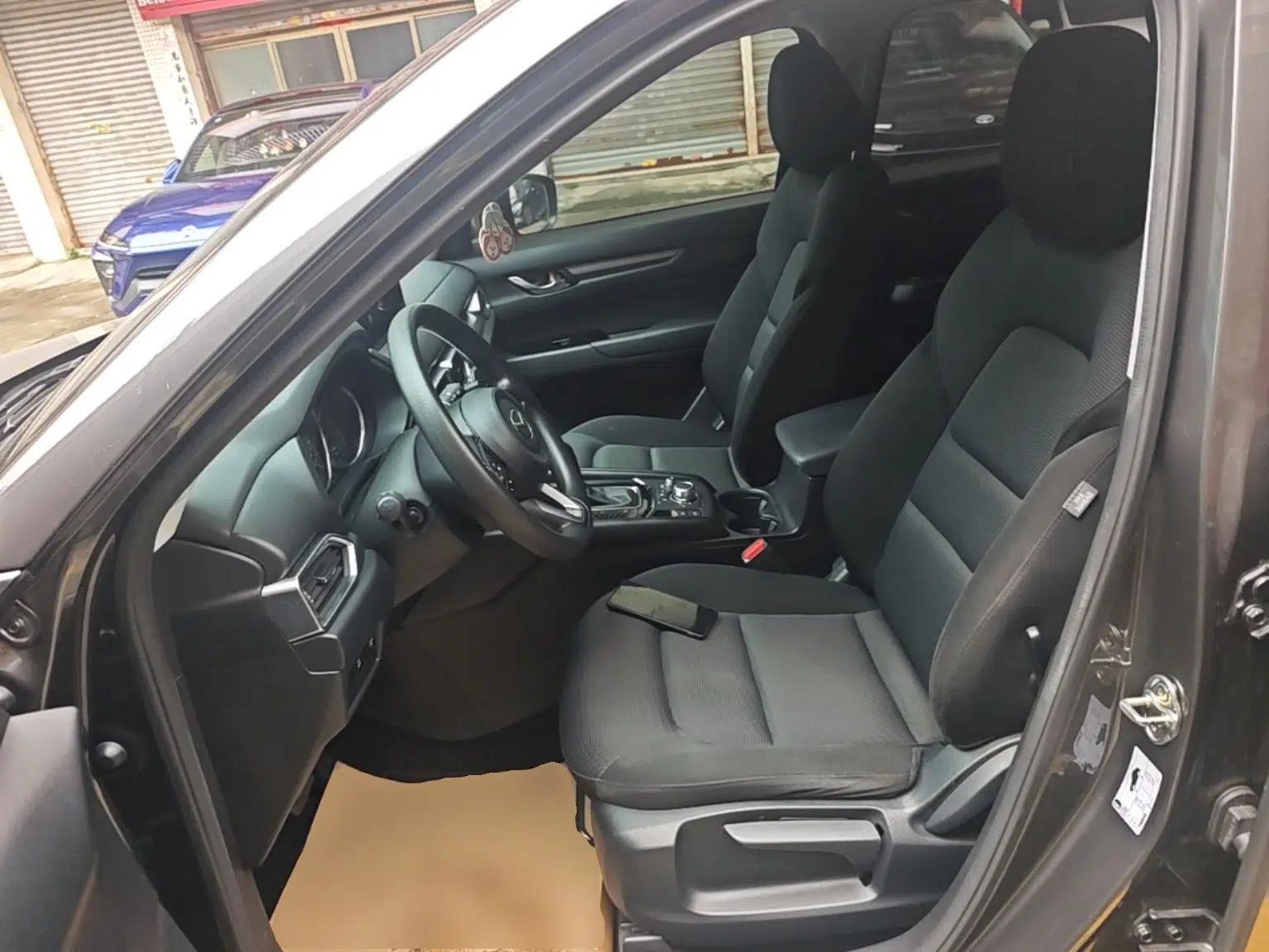 Mazda CX-5 2022 2.0L Automatic Two-Wheel Drive Comfort Version — миниатюра 24