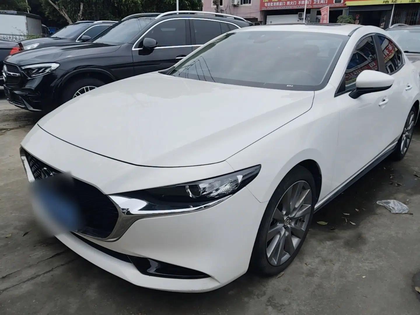 Mazda 3 Axela 2020 2.0L Automatic Zhiya Edition — миниатюра 1
