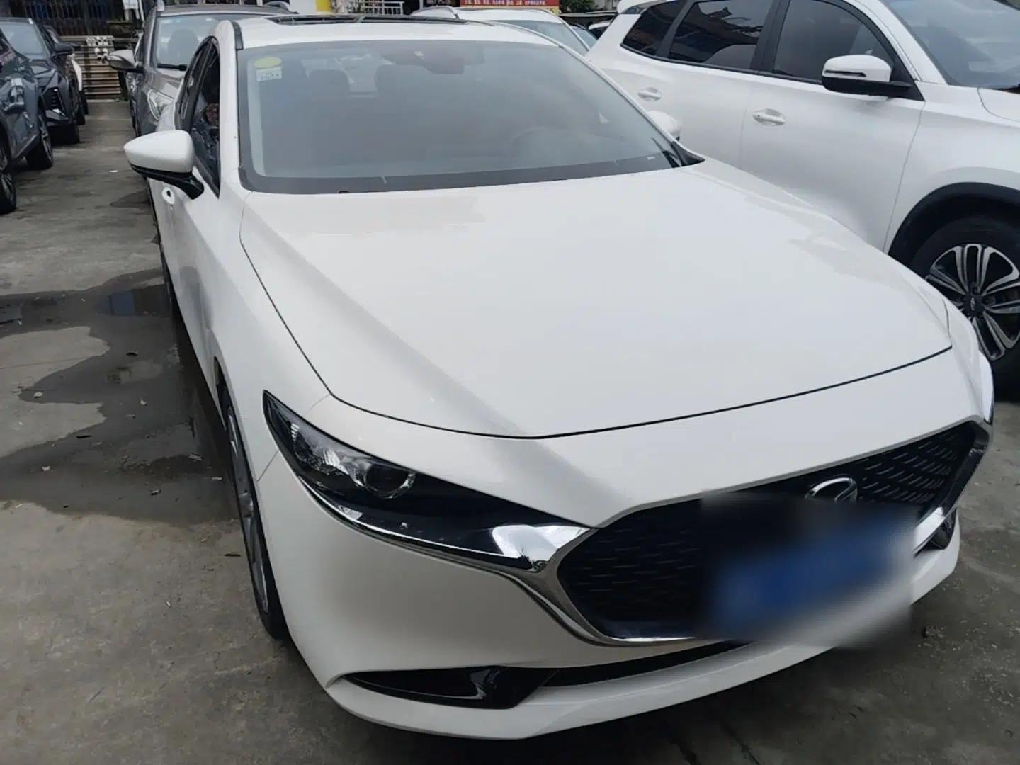 Mazda 3 Axela 2020 2.0L Automatic Zhiya Edition — миниатюра 3