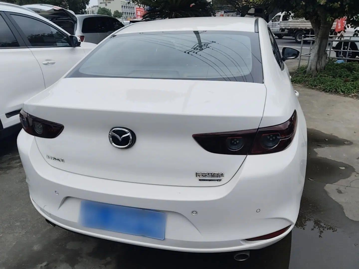 Mazda 3 Axela 2020 2.0L Automatic Zhiya Edition — миниатюра 5