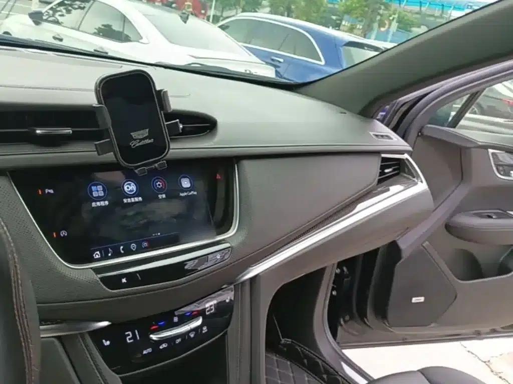Cadillac XT5 2024 2.0T AWD Luxury (Hummingbird Edition) — миниатюра 10
