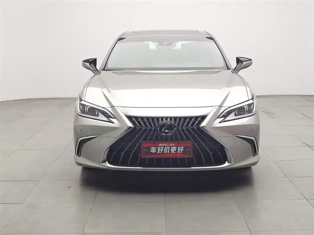 Lexus ES 2021 Model 200 Premium Edition — миниатюра 3