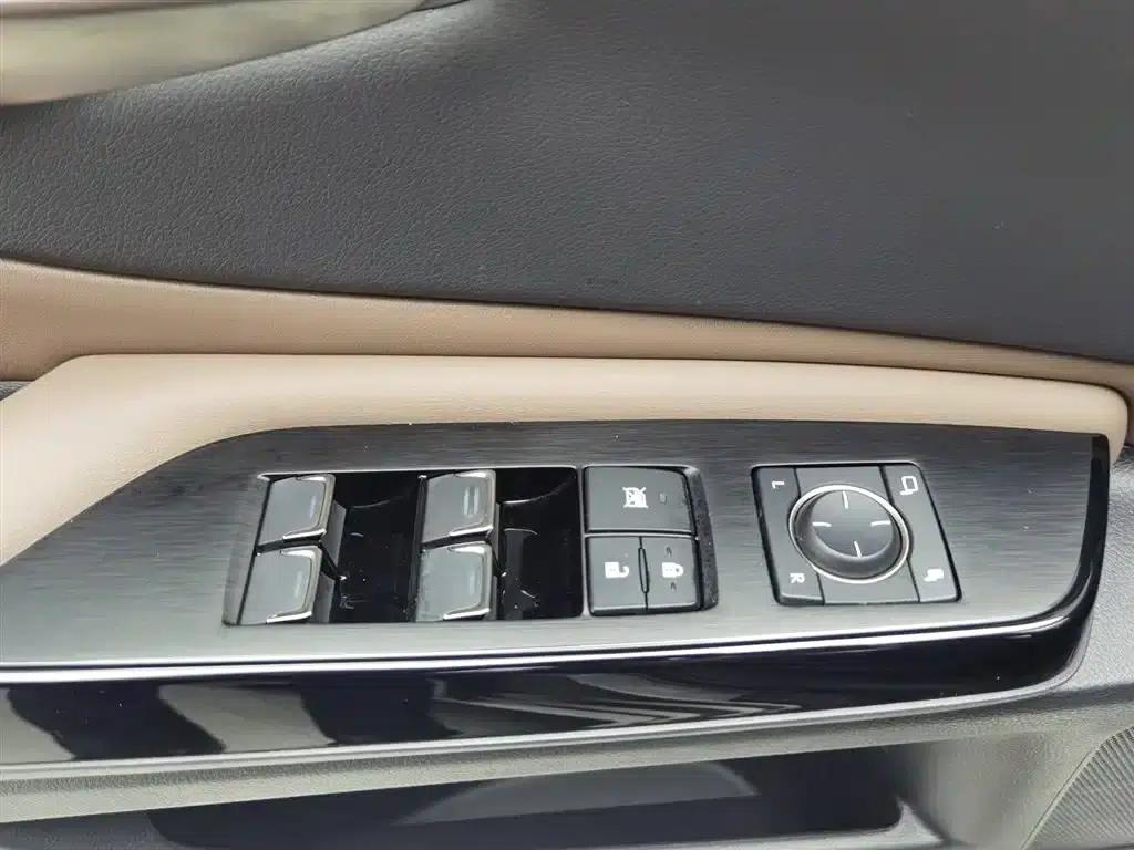 Lexus ES 2021 Model 200 Premium Edition — миниатюра 9