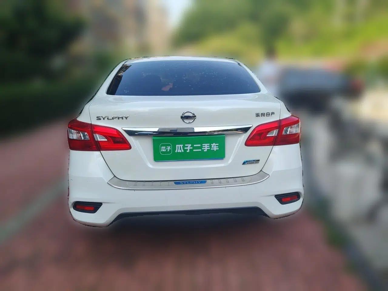 Nissan Sylphy 2018 1.6XV CVT Deluxe Edition — миниатюра 5