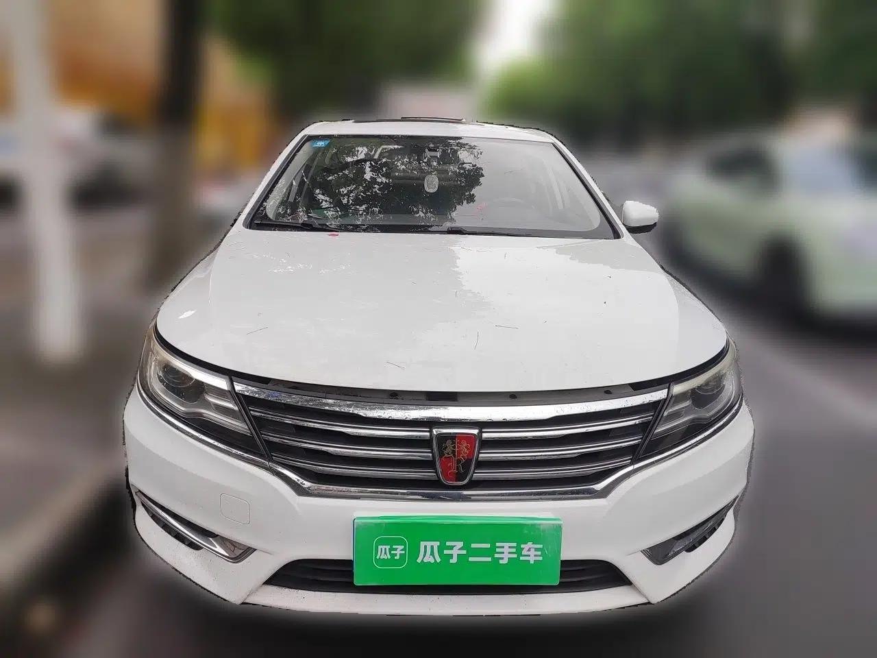 Roewe i6 2018 20T Automatic Internet Smart Edition — миниатюра 2