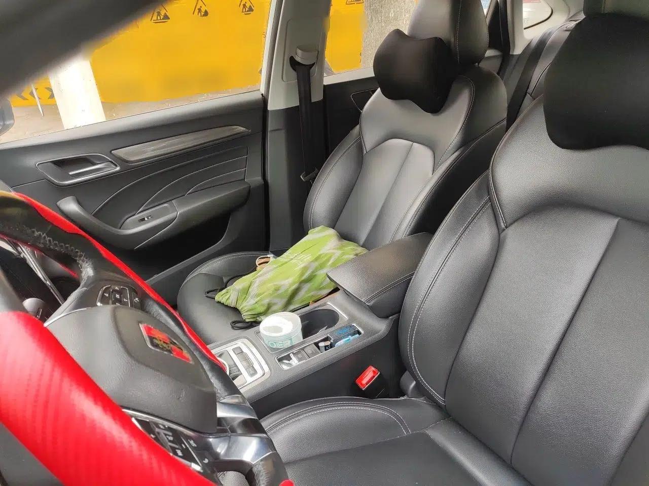 Roewe i6 2018 20T Automatic Internet Smart Edition — миниатюра 15