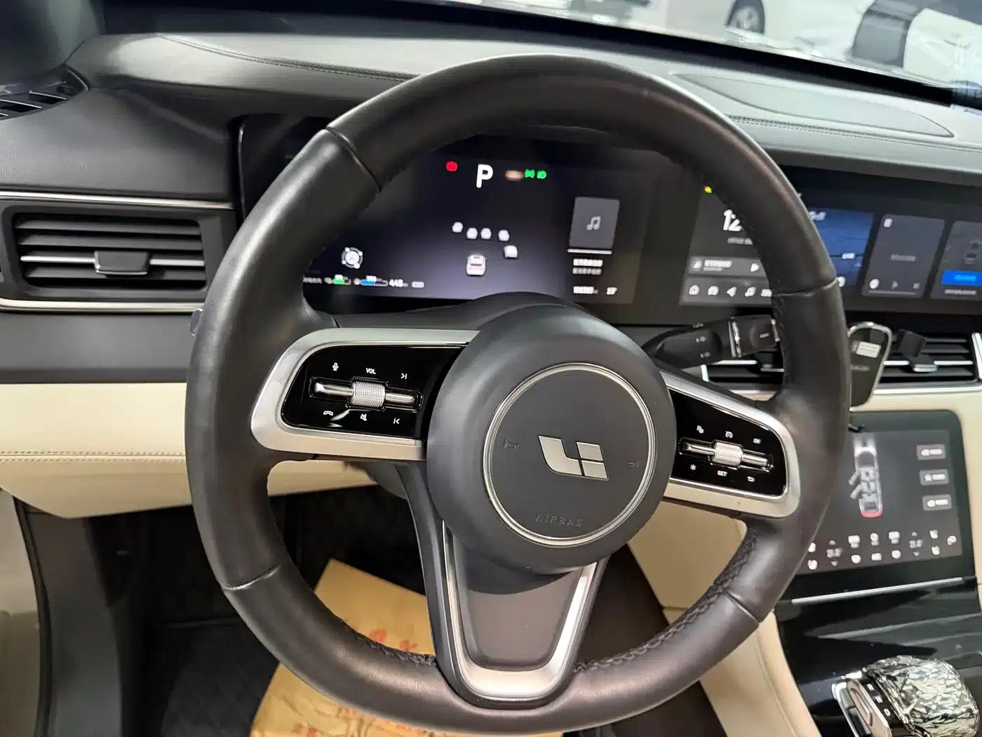 Li Auto ONE 2021 Extended Range 6-Seater — миниатюра 11