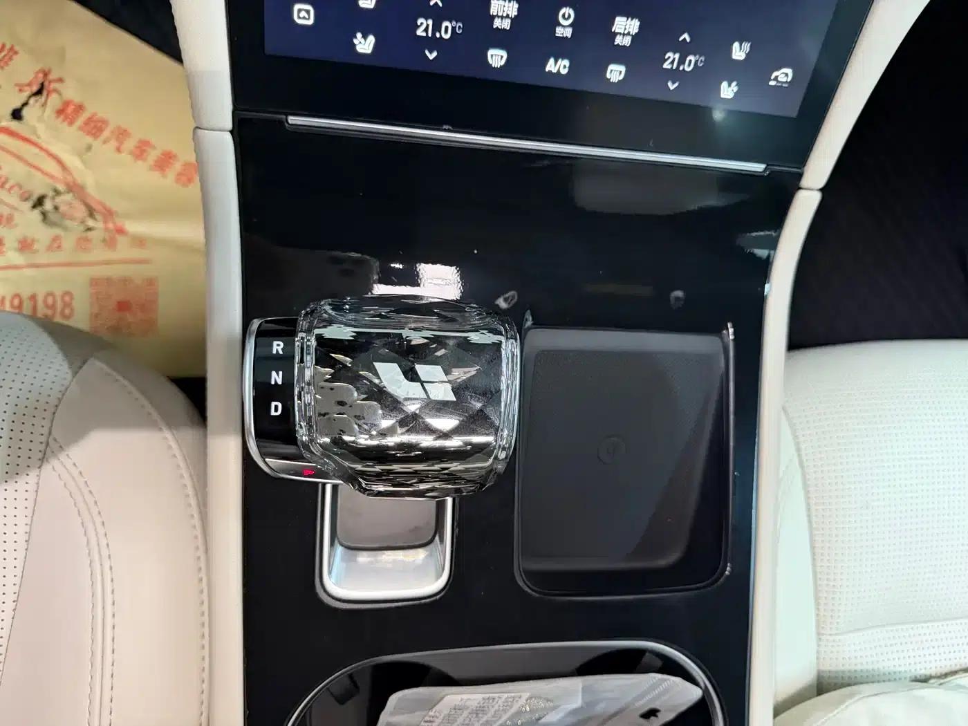Li Auto ONE 2021 Extended Range 6-Seater — миниатюра 12