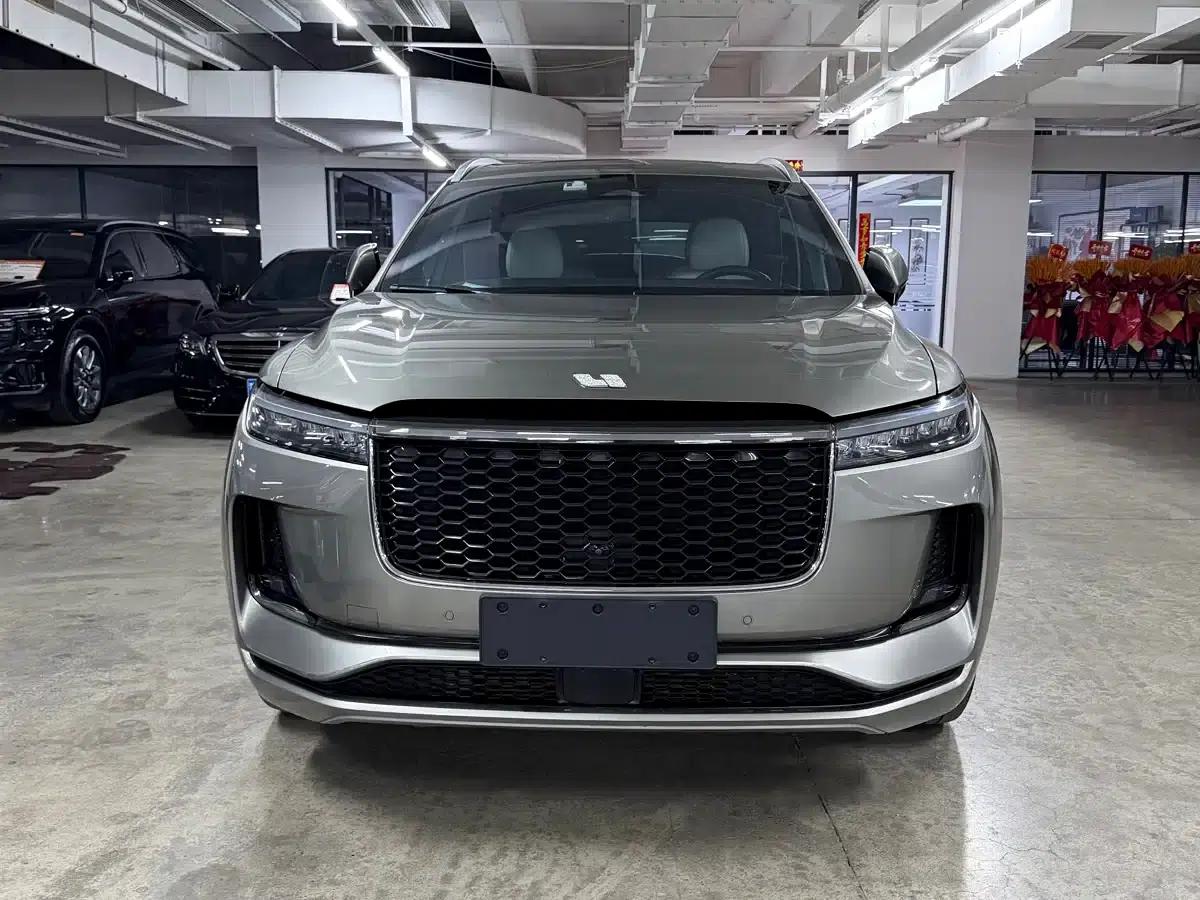 Li Auto ONE 2021 Extended Range 6-Seater — миниатюра 3