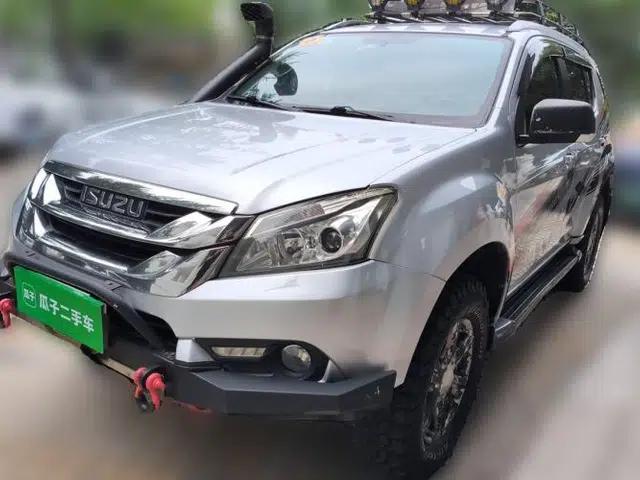 Isuzu mu-X 2015 2.5T Four-Wheel Drive Automatic Luxury 7-Seater