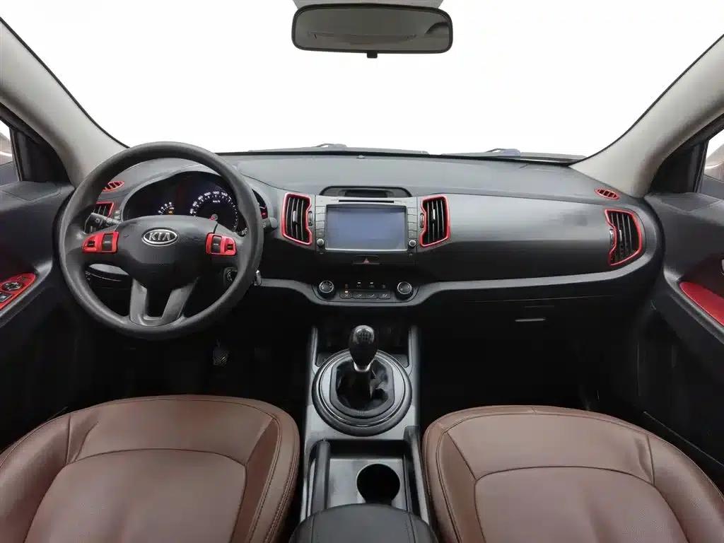 2014 Kia Sportage 2.0L Manual 2WD GL — миниатюра 5