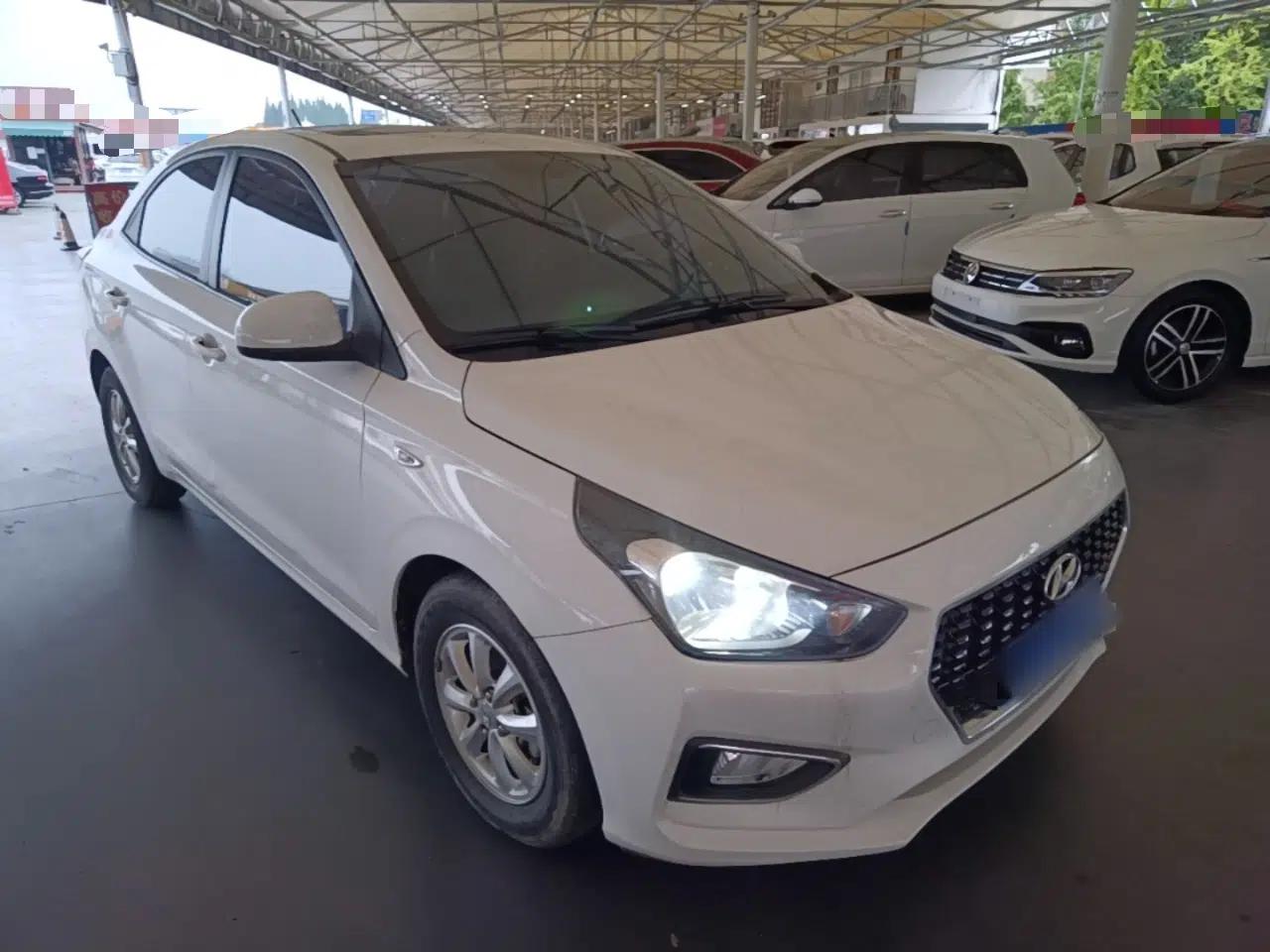 Hyundai Verna (older generation) 2017 1.4L Automatic YueXiang Edition China VI Standard — миниатюра 3