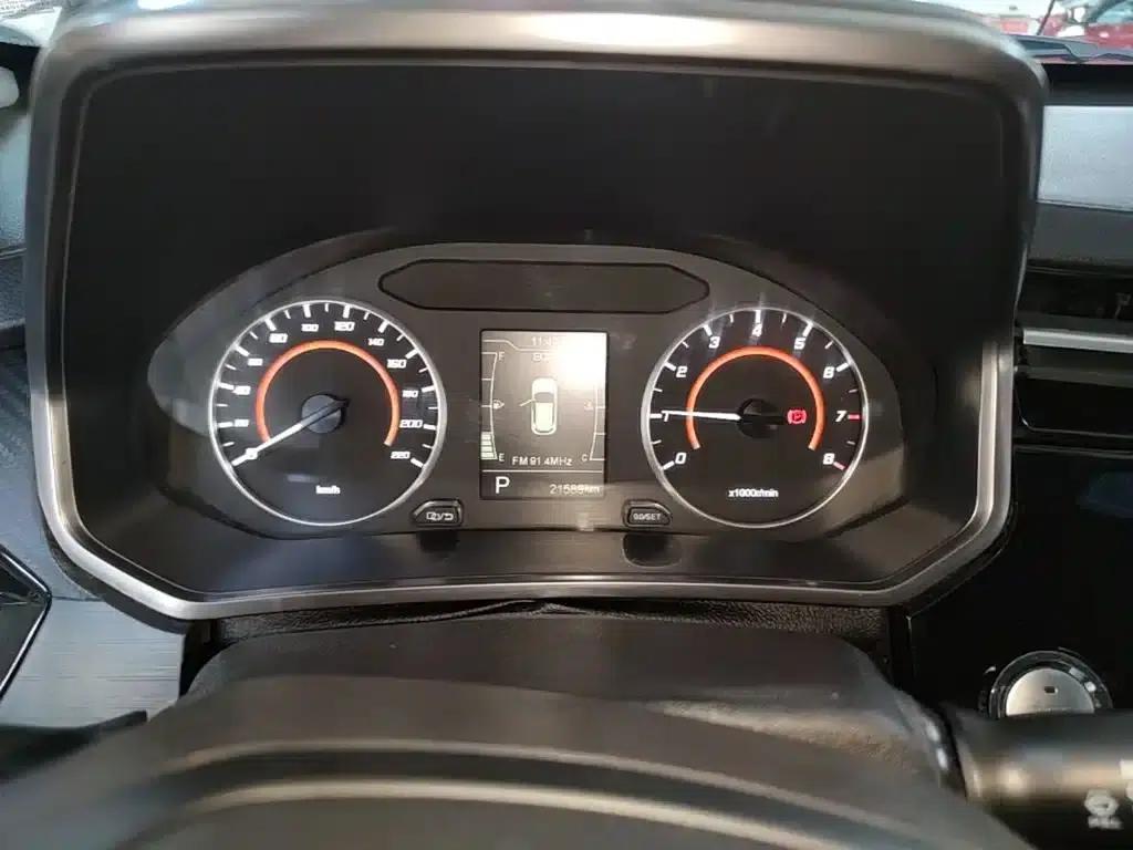 Chery Tiggo 3x 2021 PLUS 1.5L CVT Joyful Red Date Edition II — миниатюра 12