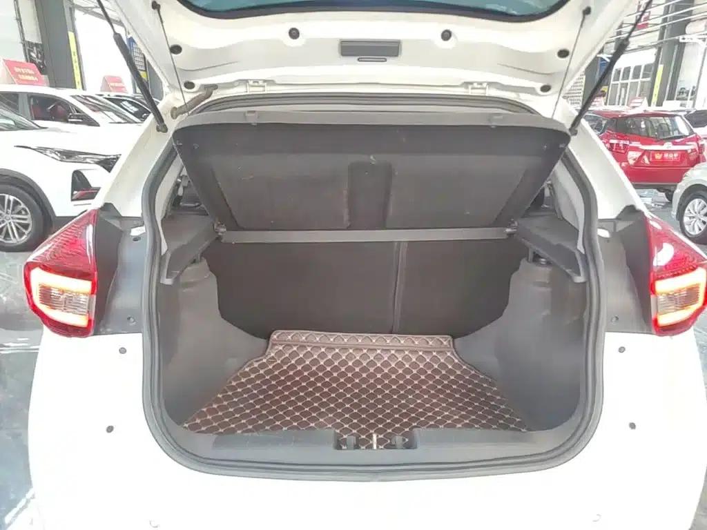 Chery Tiggo 3x 2021 PLUS 1.5L CVT Joyful Red Date Edition II — миниатюра 19