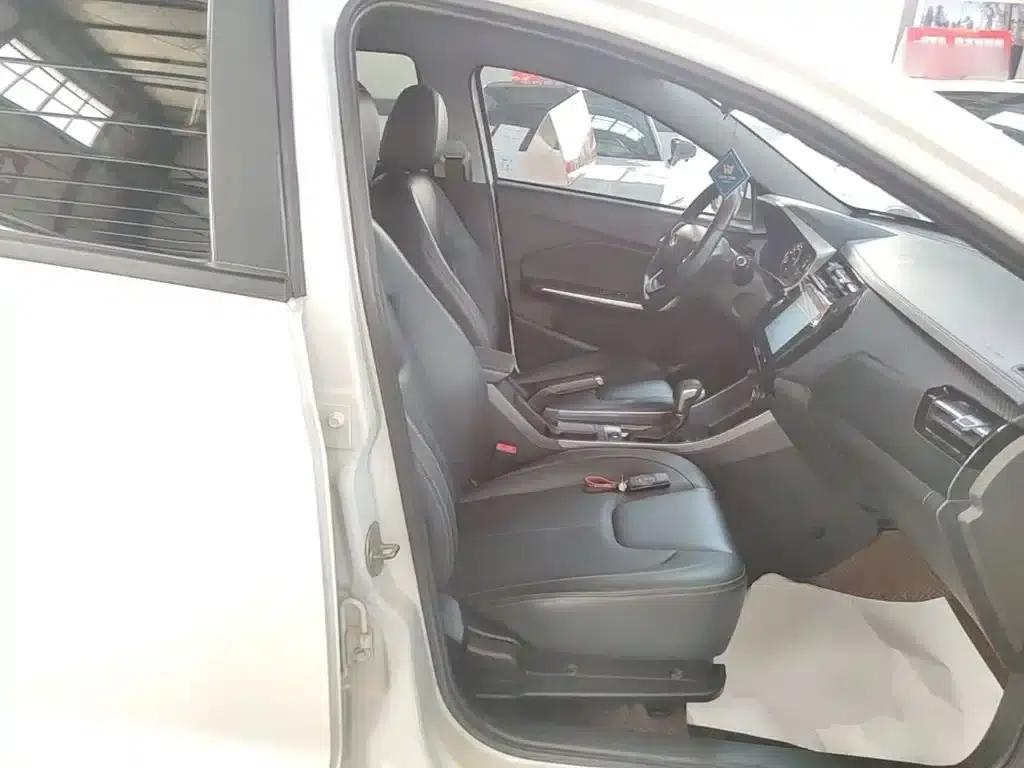 Chery Tiggo 3x 2021 PLUS 1.5L CVT Joyful Red Date Edition II — миниатюра 25