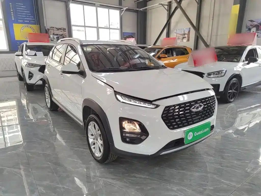 Chery Tiggo 3x 2021 PLUS 1.5L CVT Joyful Red Date Edition II — миниатюра 4