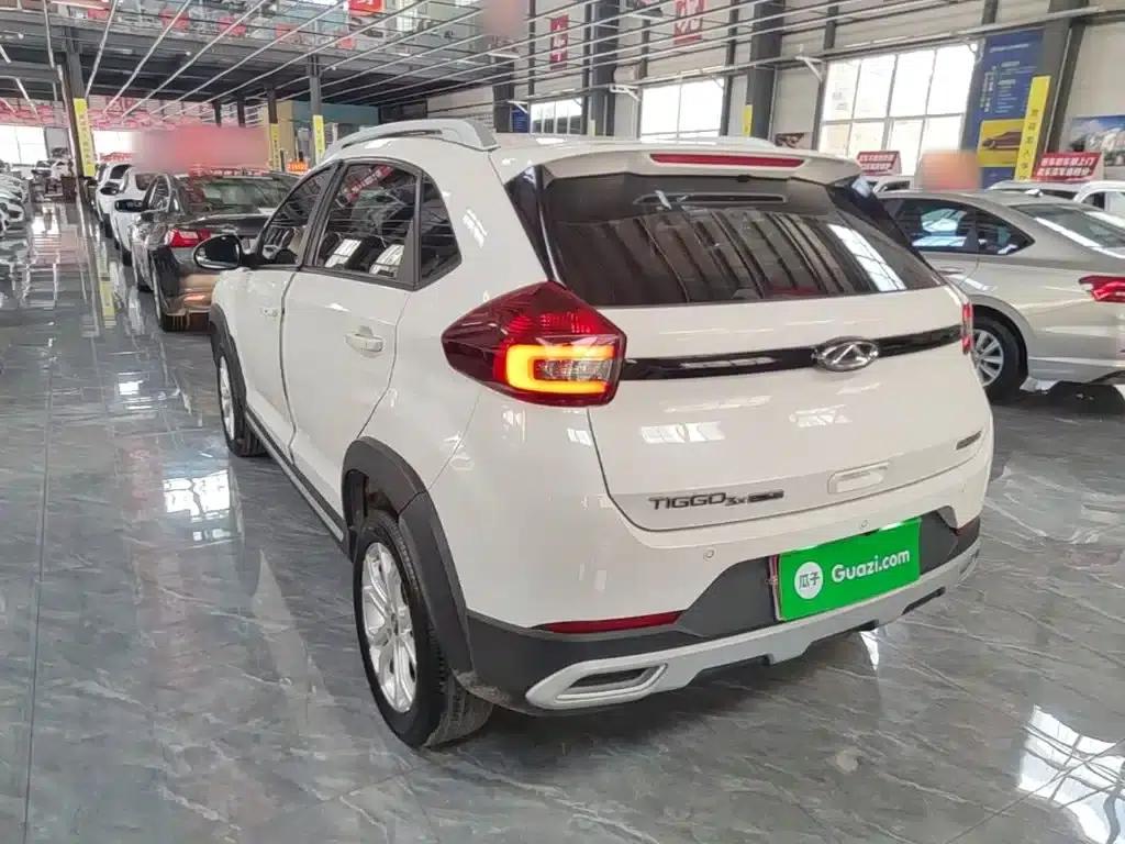 Chery Tiggo 3x 2021 PLUS 1.5L CVT Joyful Red Date Edition II — миниатюра 5
