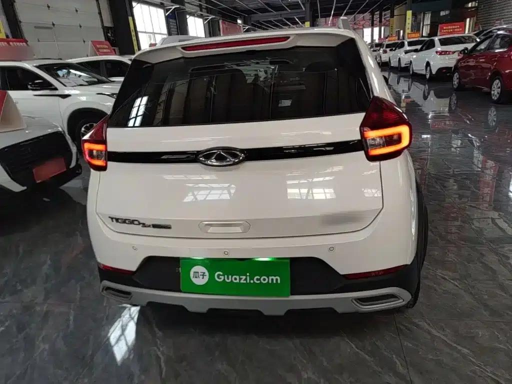 Chery Tiggo 3x 2021 PLUS 1.5L CVT Joyful Red Date Edition II — миниатюра 6