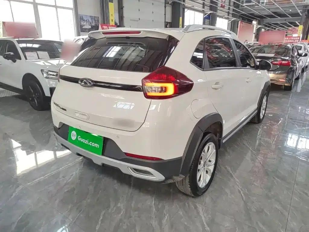 Chery Tiggo 3x 2021 PLUS 1.5L CVT Joyful Red Date Edition II — миниатюра 7