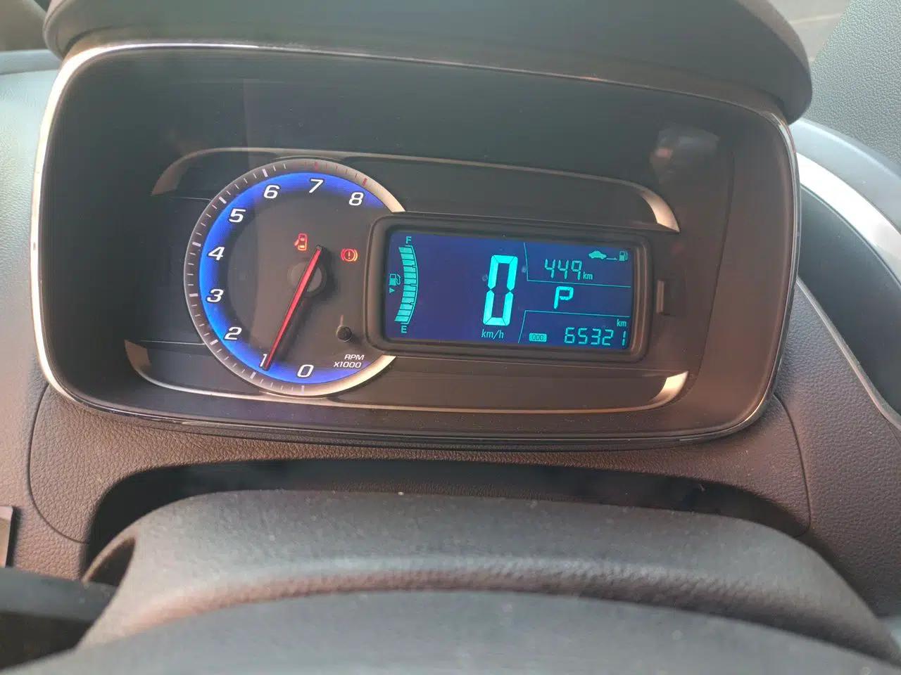 Chevrolet Trax 2016 1.4T Automatic Two-Wheel Drive Comfort Version with Sunroof — миниатюра 12