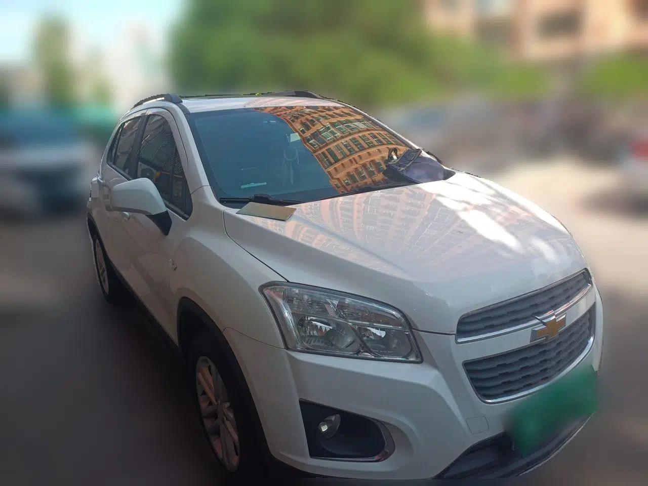 Chevrolet Trax 2016 1.4T Automatic Two-Wheel Drive Comfort Version with Sunroof — миниатюра 3