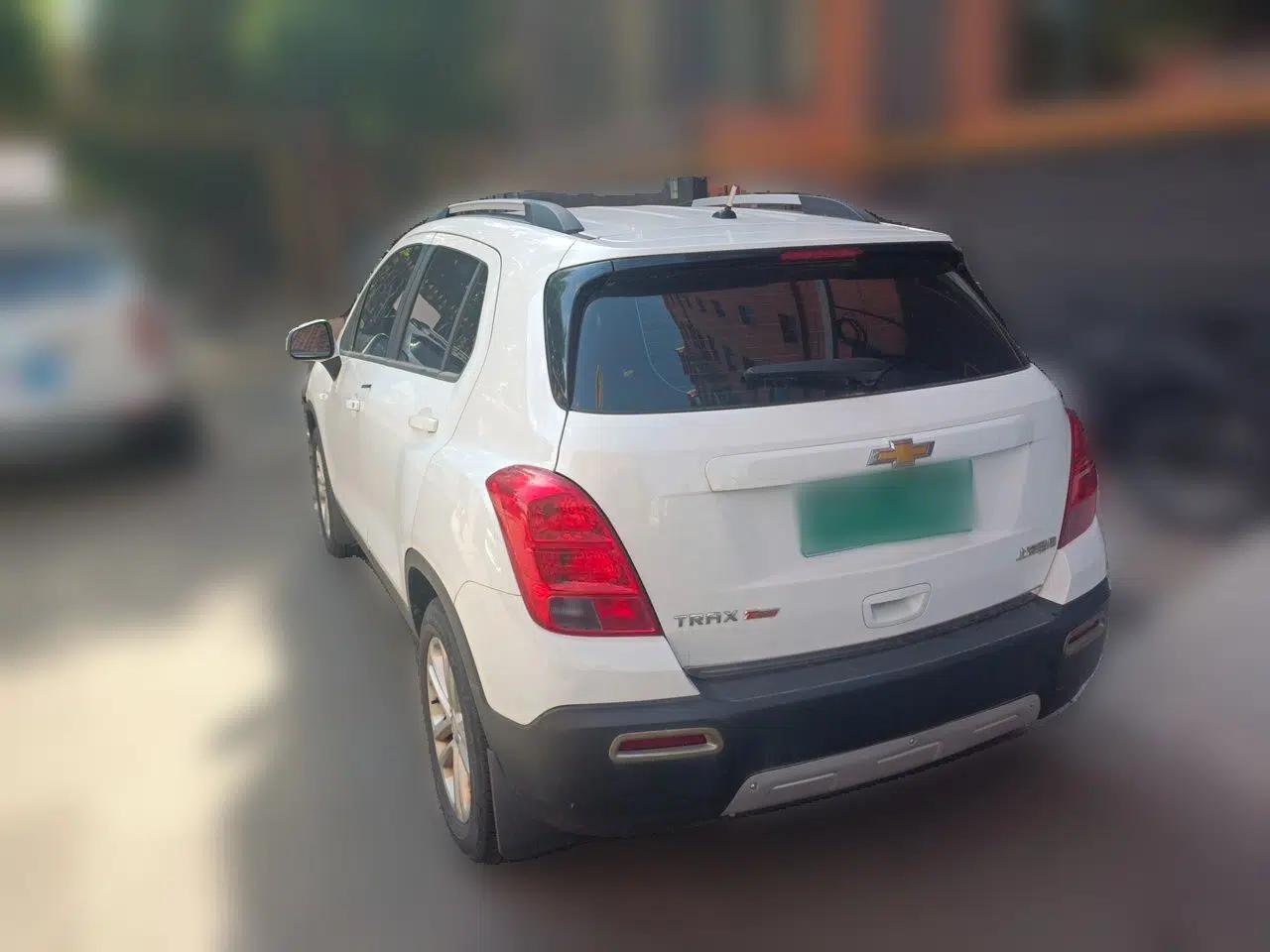 Chevrolet Trax 2016 1.4T Automatic Two-Wheel Drive Comfort Version with Sunroof — миниатюра 4
