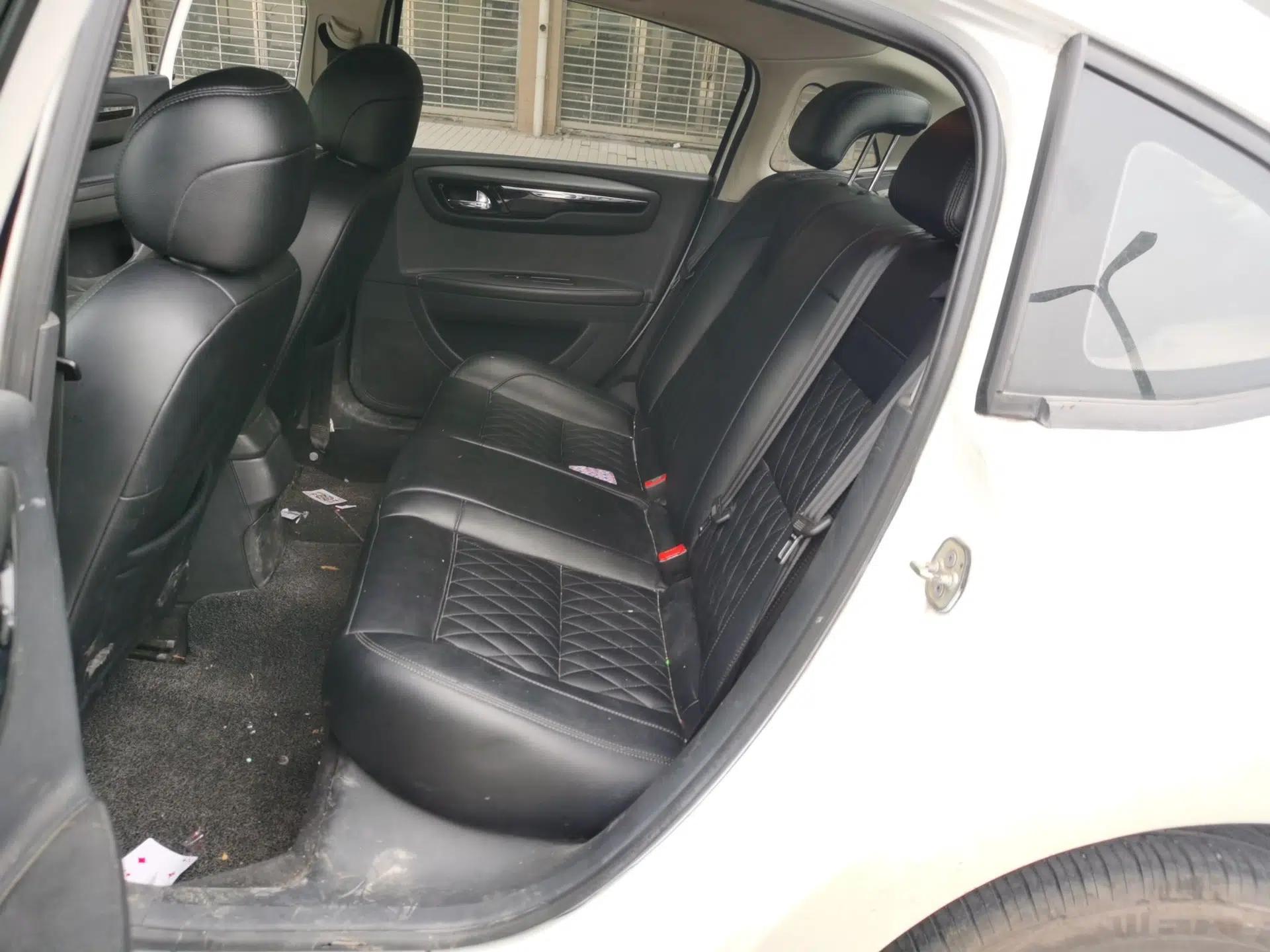 Citroen C-Quatre 2014 VTS Version 1.6L Manual - Premium Model — миниатюра 17