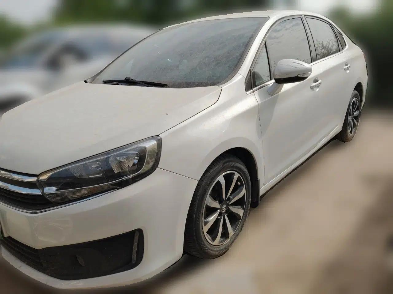 Citroen C4 Sega 2016 1.6L Manual Luxury Model — миниатюра 1