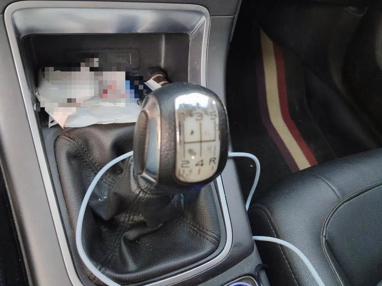 Citroen C4 Sega 2016 1.6L Manual Luxury Model — миниатюра 14