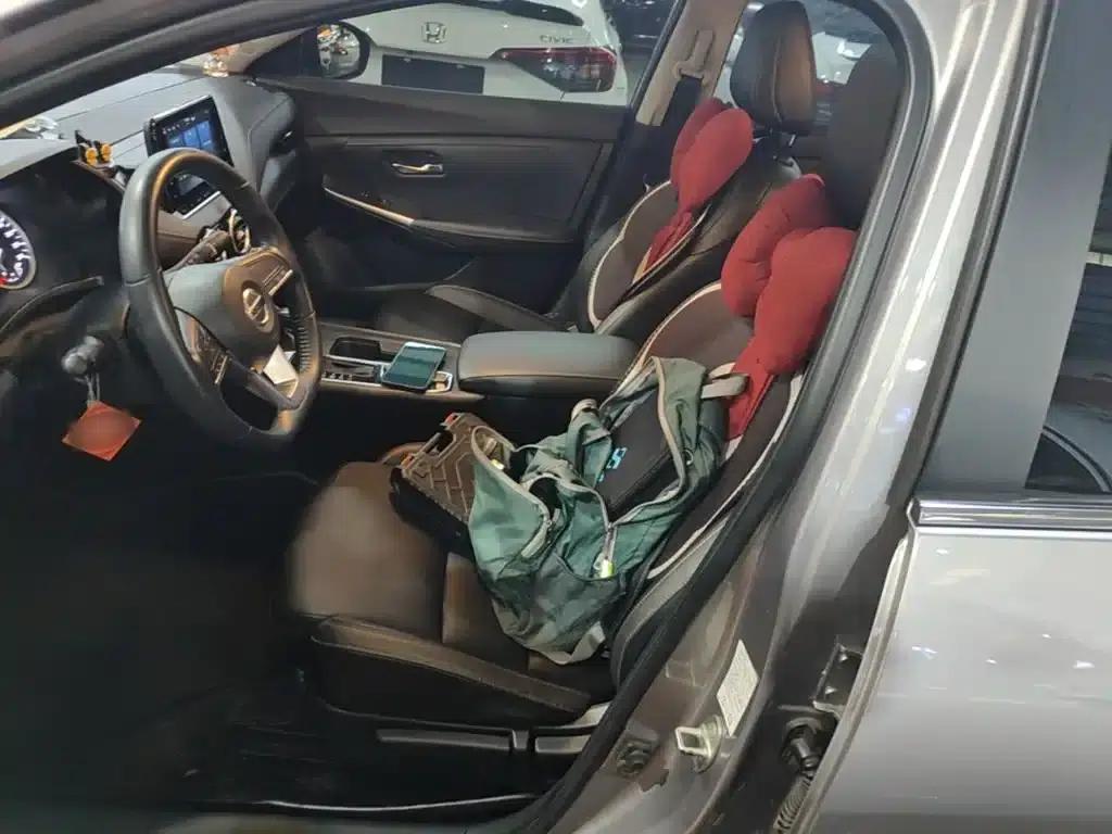 Nissan Sylphy 2022 1.6L XL CVT Enjoy Edition — миниатюра 15