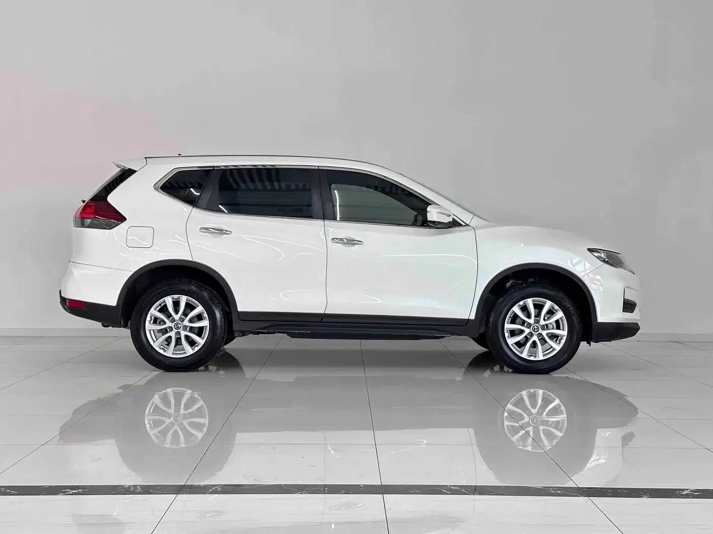 Nissan X-Trail 2023 Classic 2.0L 2WD Intelligent Comfort Edition — миниатюра 6