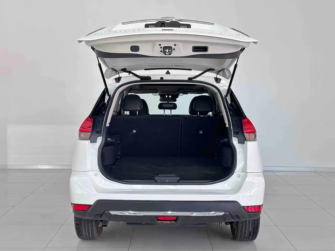 Nissan X-Trail 2023 Classic 2.0L 2WD Intelligent Comfort Edition — миниатюра 8