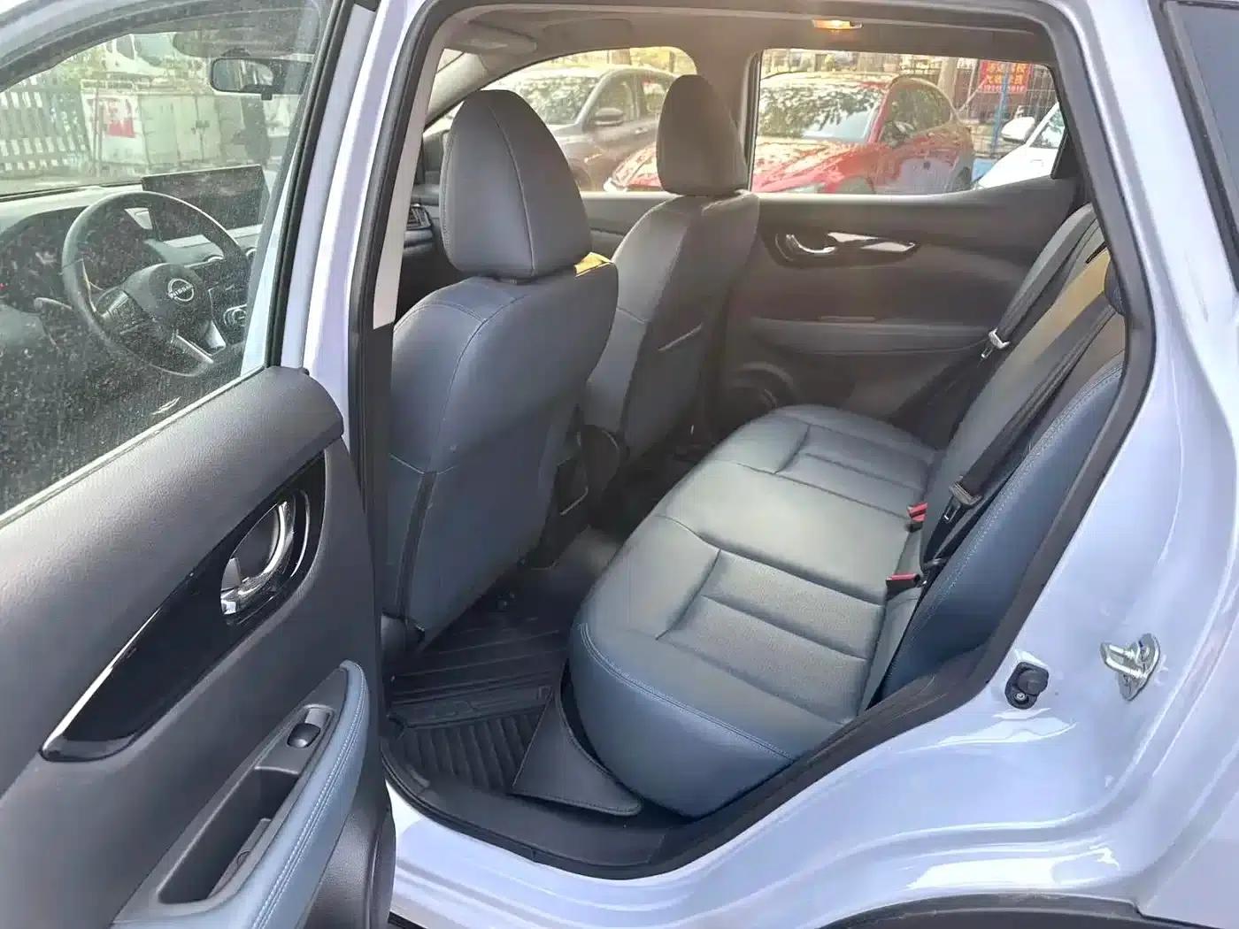 Nissan Qashqai 2025 Facelift Honor 2.0L CVT XV+ Leading Edition — миниатюра 5