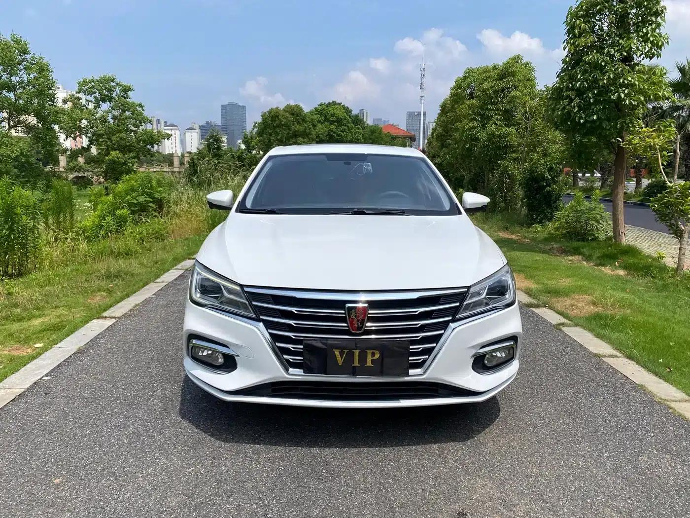 Roewe i5 2019 1.5L Automatic 4G Connected Langhao Edition — миниатюра 2